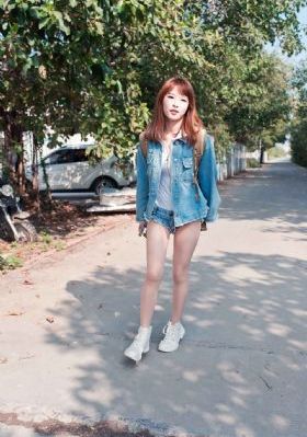 三年片最新电影免费观看多人互换_BD国语免费观看